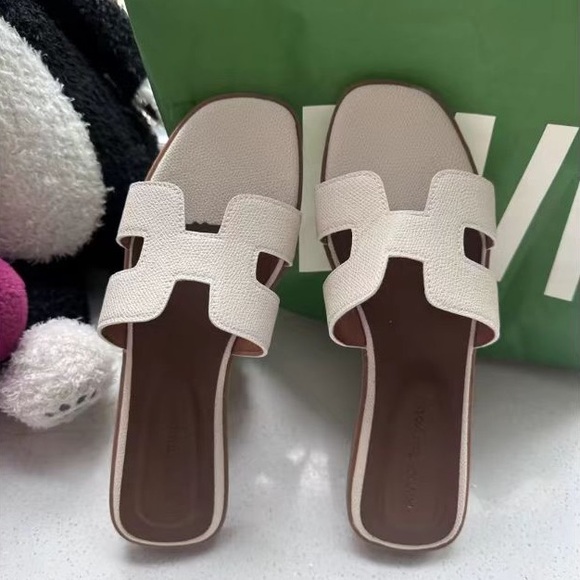 Hermes White and Brown Slide Sandals - Picture 1 of 6